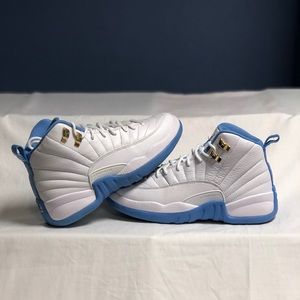 WMNS Jordan 12 UNC